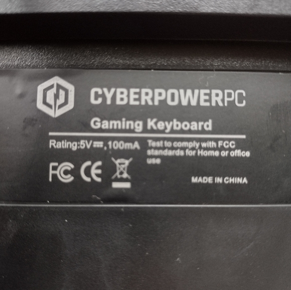 CyberpowerPC gaming keyboard+ bluefinger mouse - Picture 3 of 4